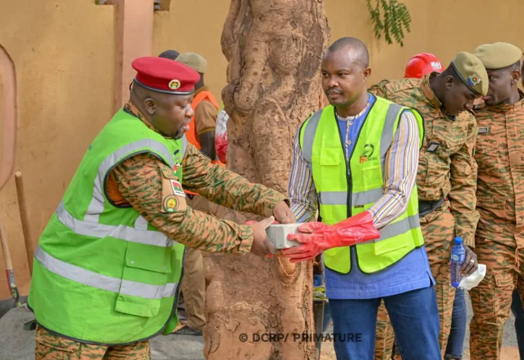 BF. Avenue Thomas Sankara : quand le Gouvernement met la main à la pâte.