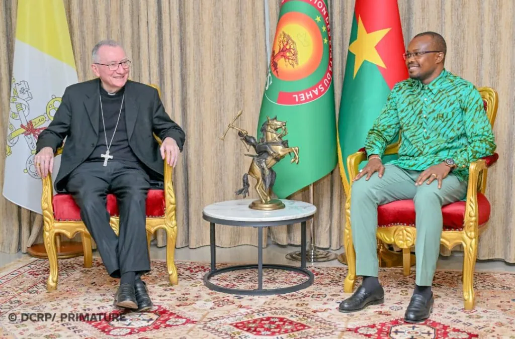 🇧🇫 Relations avec le Saint-Siège : le Premier ministre reçoit le Cardinal Pietro Parolin.