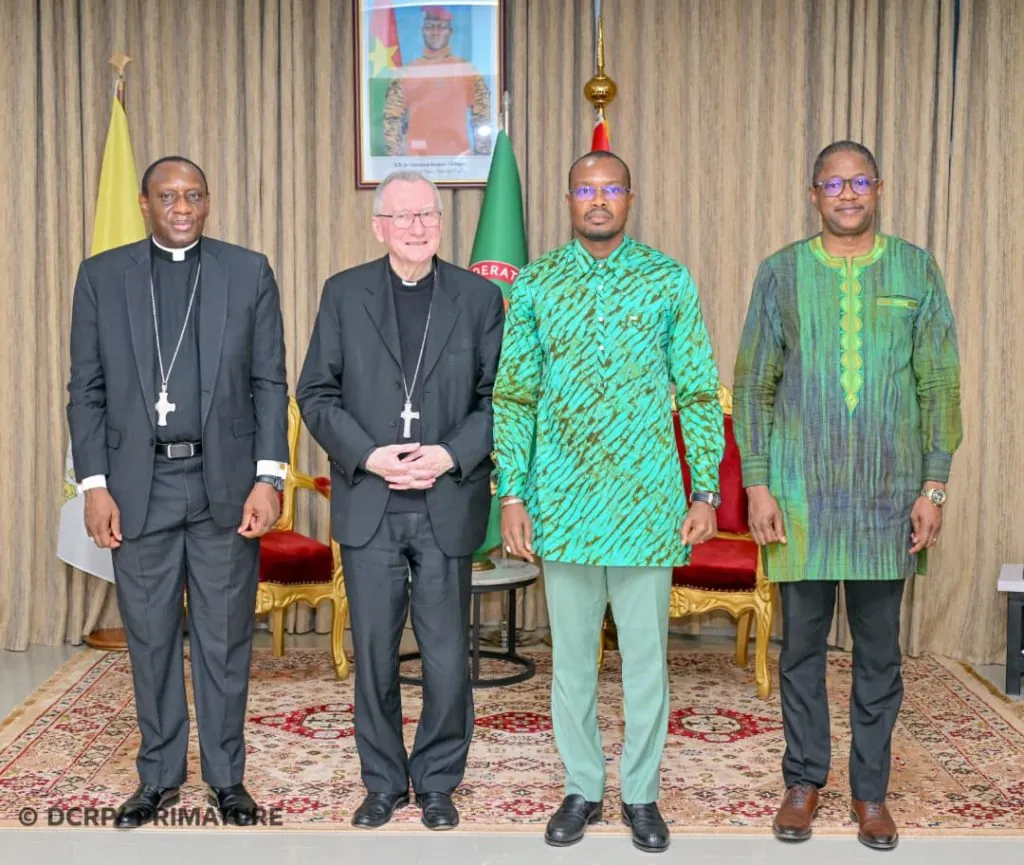 🇧🇫 Relations avec le Saint-Siège : le Premier ministre reçoit le Cardinal Pietro Parolin.